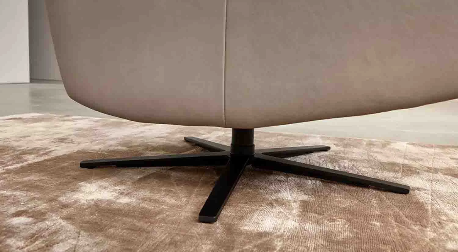 Aura Manual Recliner By Himolla 5 Aura Manual Recliner By Himolla - Image 5